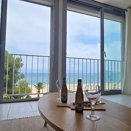 Apartment Face Mer, Coeur Festif !